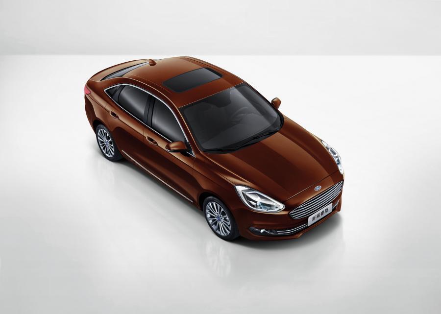  Ford Escort 2018 года  (CN) (фото 2 из 3)